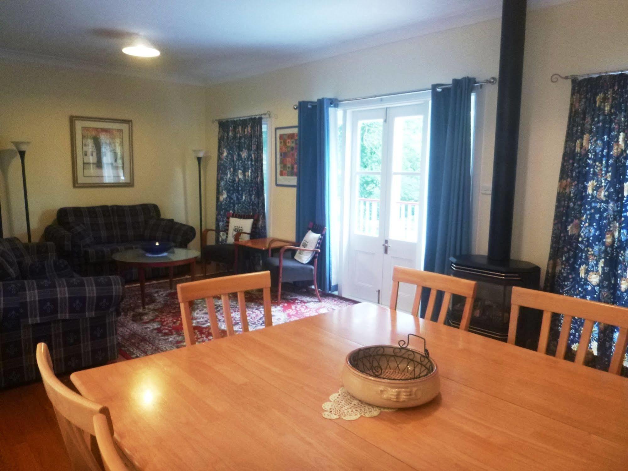 Whispering Pines Cottages Wentworth Falls Esterno foto